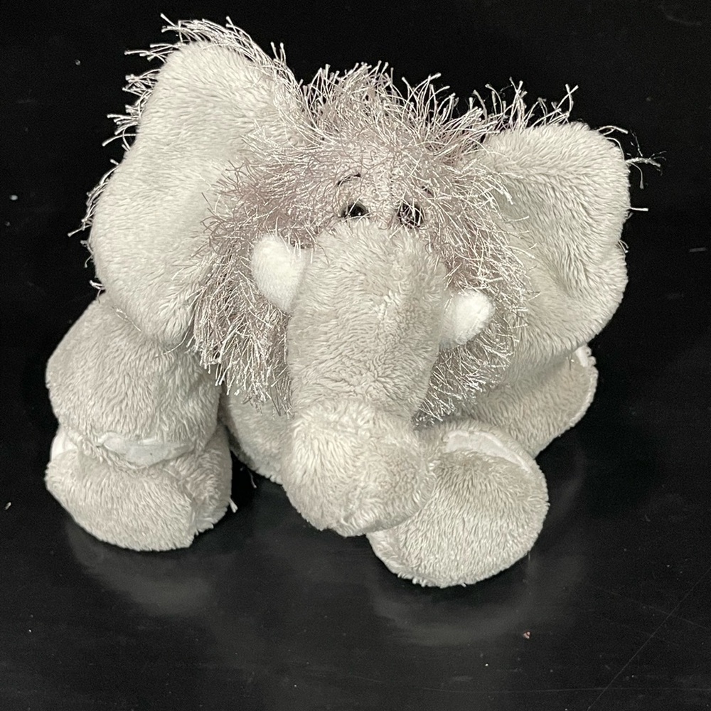 GANZ Webkinz Gray Elephant HM007 NO Code Plush Stuffed Animal Rare Great